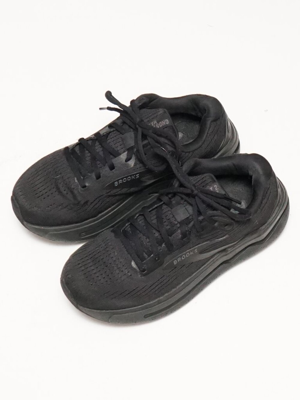 Brooks Ghost Max 2 Black Running Shoes Women's Size 7.5